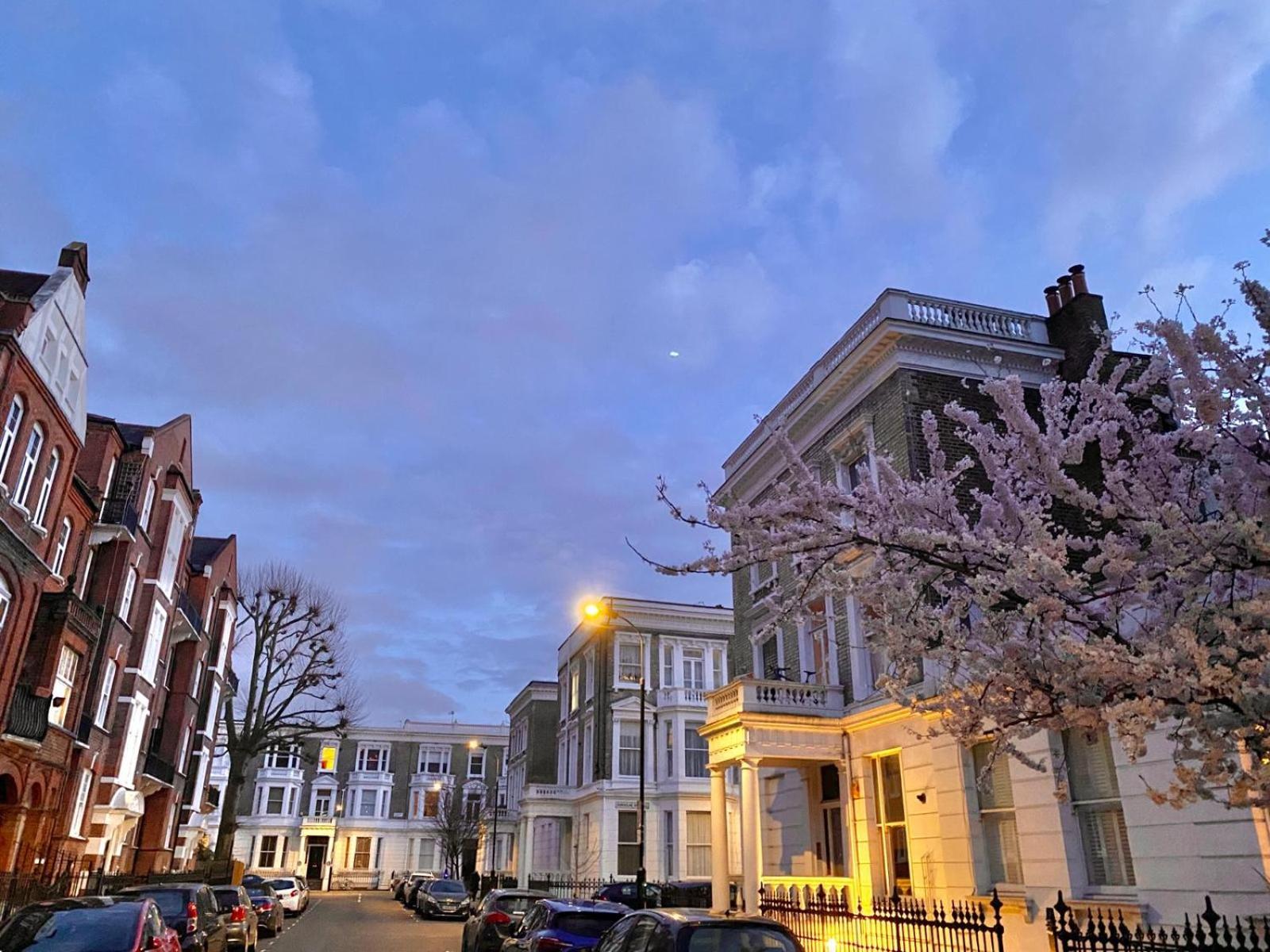 ロンドンModern Flat & Balcony In Historic West Kensingtonアパートメント エクステリア 写真