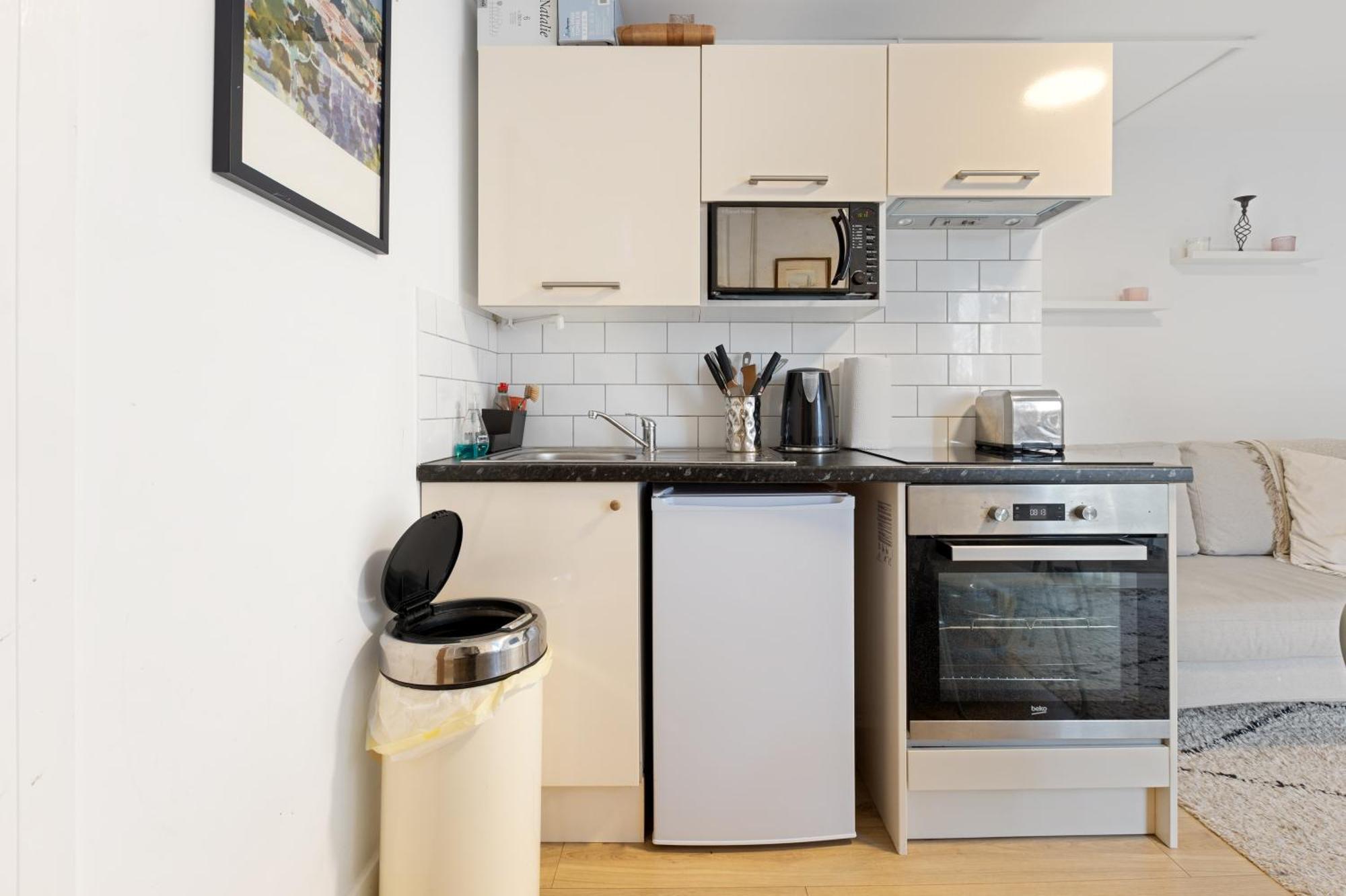 ロンドンModern Flat & Balcony In Historic West Kensingtonアパートメント エクステリア 写真